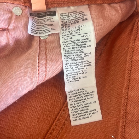 Levi’s 501 Shorts High Rise NWT Size 31 - Picture 4 of 4